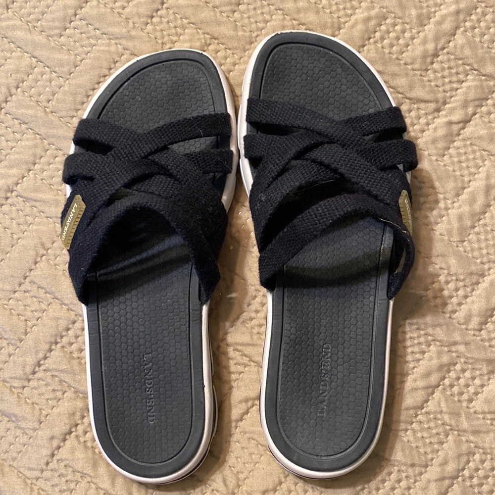 Lands’ End sandal